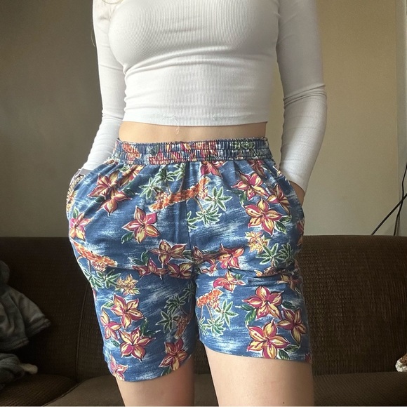 Vintage 90s Erika Tropical Elastic Waist Shorts Size S/M - Picture 3 of 8